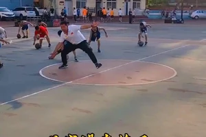  如何安全地进行战术训练：老年篮球爱好者的指南